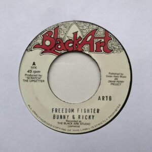 Bunny & Ricky - Freedom Fighter